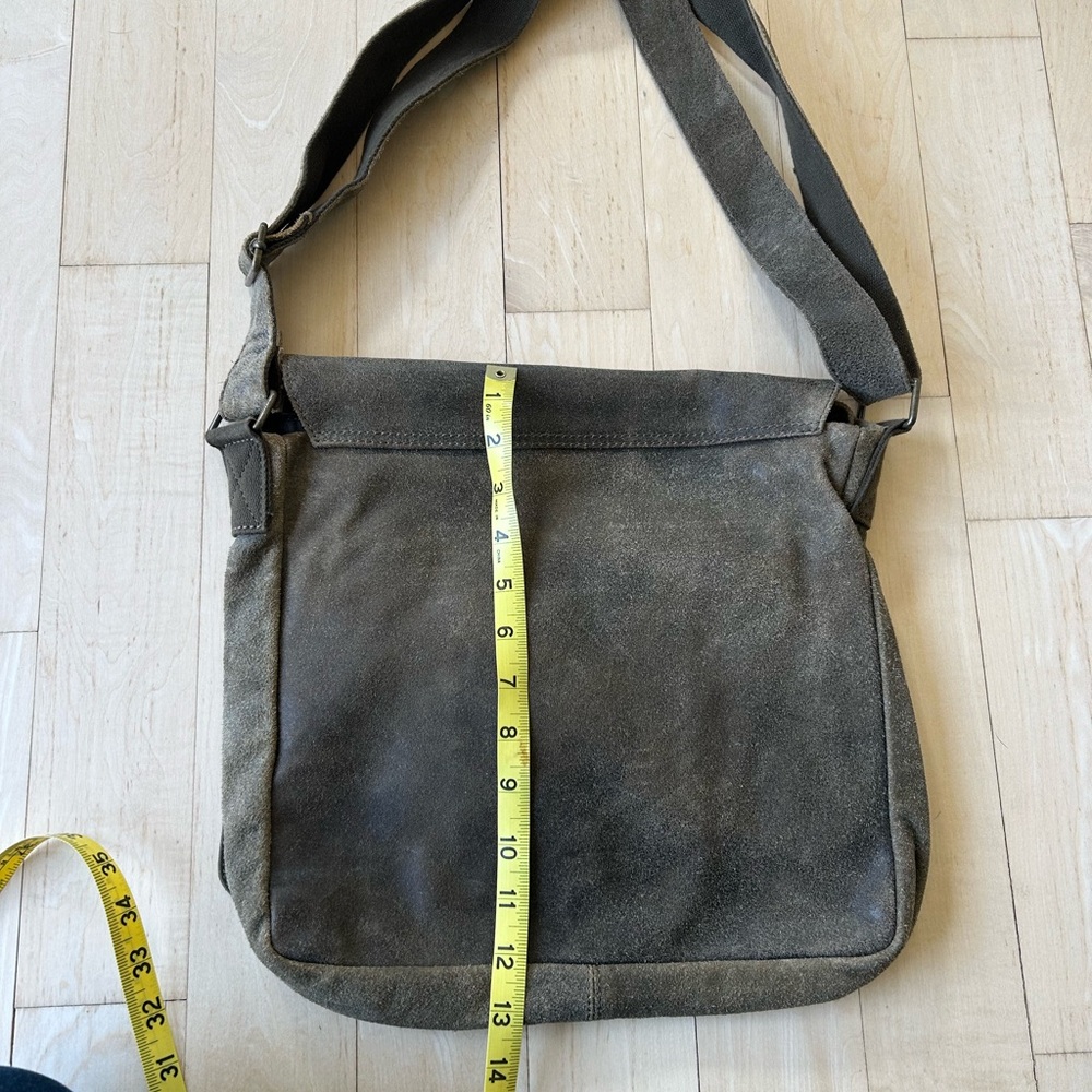 Distressed Leather Army Brown/Green Flap Messenger Bag - Picture 4 of 8